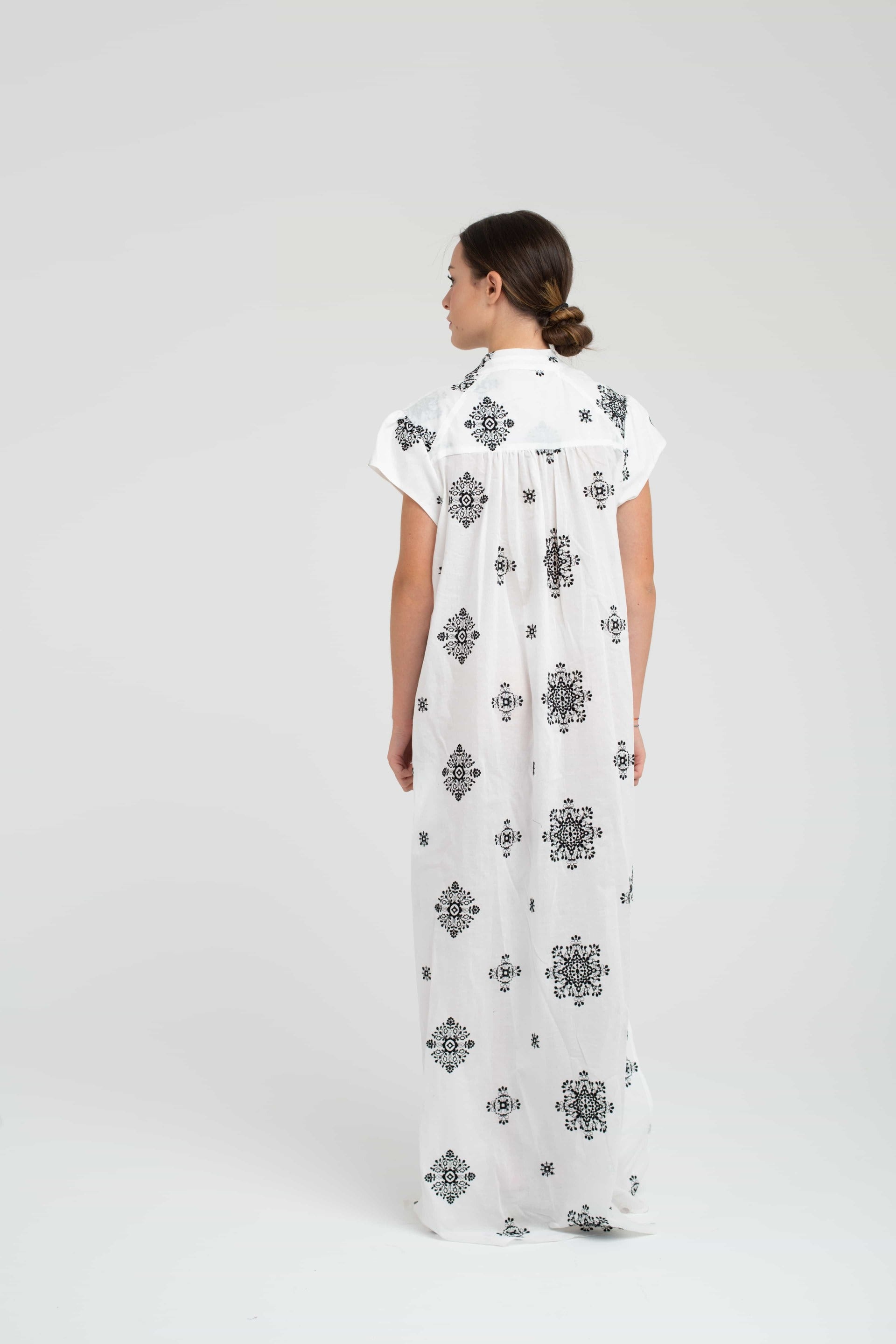Pupinia Black